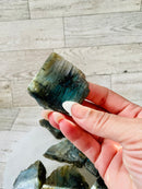 Labradorite Raw